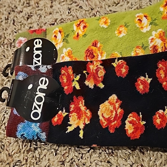 Ozone socks - Picture 2 of 2